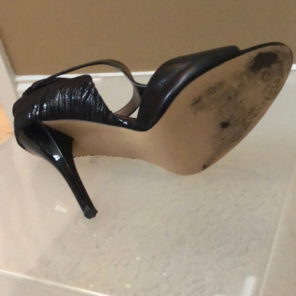 Guess Stilettos - Picture 3 of 4